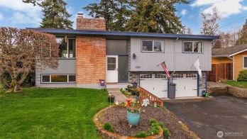 7029 191st Place SW, Lynnwood, WA 98036