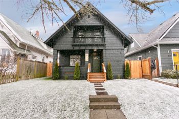817 N Steele Street , Tacoma, WA 98406