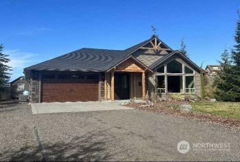 1021 Phillips Parkway , Port Angeles, WA 98362