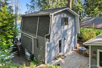 1341 E Beaver Avenue , Shelton, WA 98584