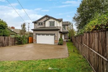 10090 Des Moines Memorial Drive S, Seattle, WA 98168