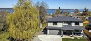 205 Gove Street , Steilacoom, WA 98388