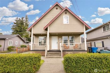 407 4th Street NE, Puyallup, WA 98372