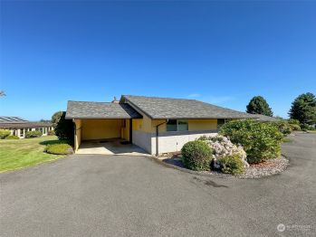 1301 S 3rd Avenue #3D, Sequim, WA 98382