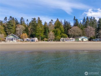 4942 West Shore Road , Anacortes, WA 98221