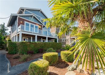 3912 Cottage Place , Anacortes, WA 98221