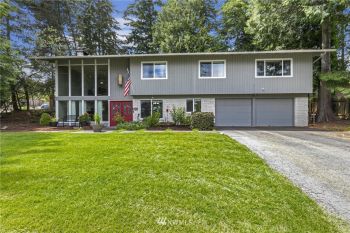 5761 Lenea Drive NW, Bremerton, WA 98312