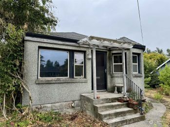 241 E 50th Street , Tacoma, WA 98404