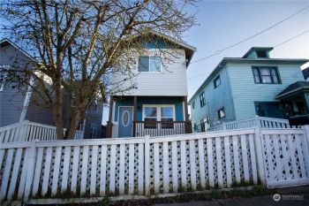1037 5th Street , Bremerton, WA 98337