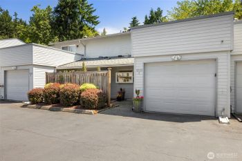 5533 Bridgeport Way W #C, University Place, WA 98467