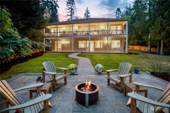6409 NE Balzow Road , Suquamish, WA 98392