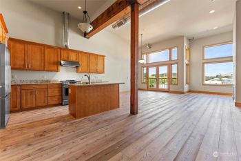 17 N 3rd Street #302, Yakima, WA 98901