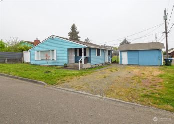 514 S Washington Street , Port Angeles, WA 98362-6443