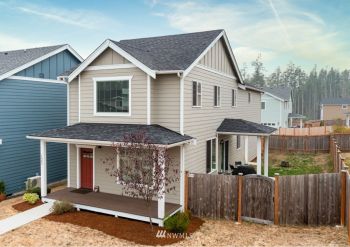 1662 NW 5th Avenue , Oak Harbor, WA 98277