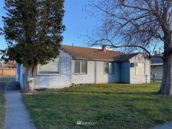 44 -46 NE G Street , Ephrata, WA 98823