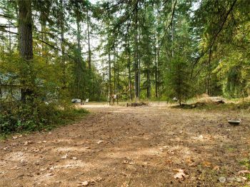 17526 SE Lake Holm Road , Auburn, WA 98092