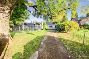 4031 E B Street #A&B, Tacoma, WA 98404