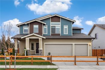 301 Partlon Street #104, Buckley, WA 98321