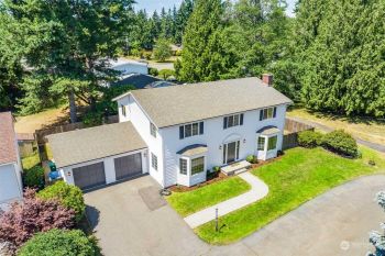 2319 N 190th Street , Shoreline, WA 98133