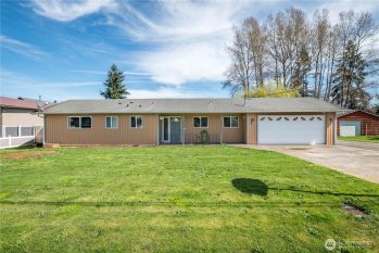 1658 N 2nd , Kelso, WA 98626