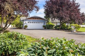 590 Dunlap Avenue , Sequim, WA 98382