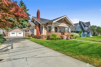 206 S Miller Street , Wenatchee, WA 98801