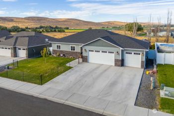 807 8th Avenue NE, Ephrata, WA 98823
