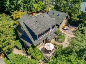 657 Annie Rose Lane NW, Bainbridge Island, WA 98110