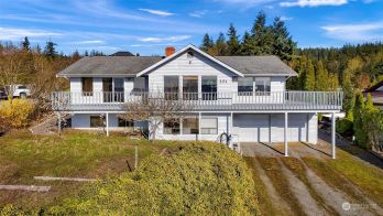 234 Grandview Circle , Camano Island, WA 98282
