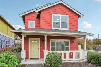 597 SW 100th Street , Seattle, WA 98146-3825