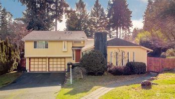 6716 Twin Hills Court W, University Place, WA 98467