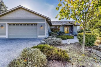 93 Soaring Hawk Lane , Port Angeles, WA 98362