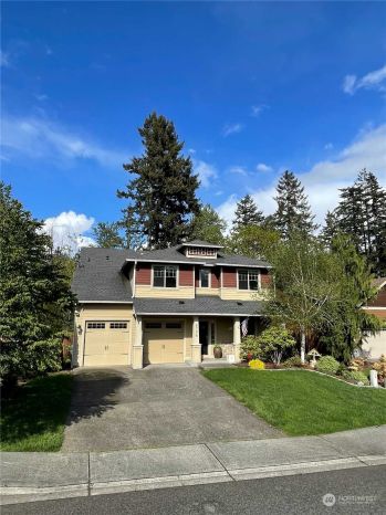 6706 Elaine Avenue SE, Auburn, WA 98092