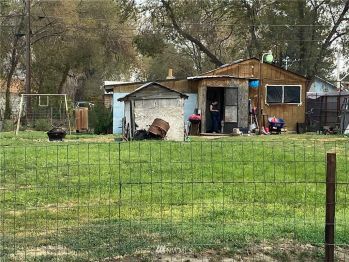 349 NW Adrian Avenue , Soap Lake, WA 98851