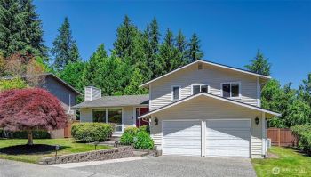 17602 NE 33rd Place NE, Redmond, WA 98052