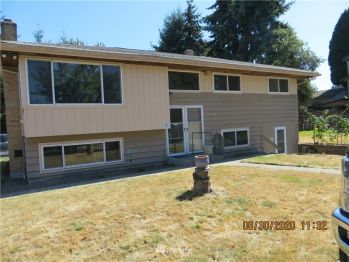 1011 S 117th Street , Seattle, WA 98168-2159