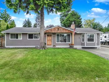 7614 49th Avenue E, Tacoma, WA 98443-2217