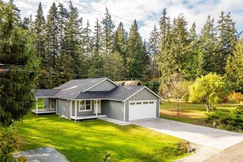 1701 Hemlock Drive , Camano Island, WA 98282