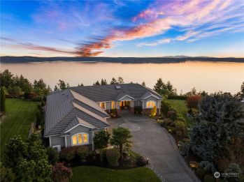 563 3rd Court , Fox Island, WA 98333-9761
