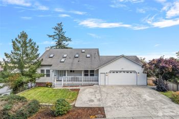 866 SW Fairhaven Drive , Oak Harbor, WA 98277