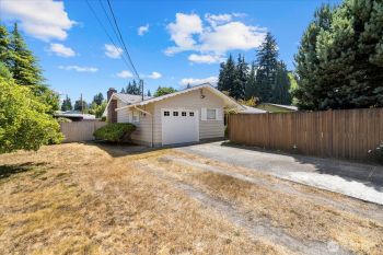 9125 Meadow Way , Everett, WA 98208