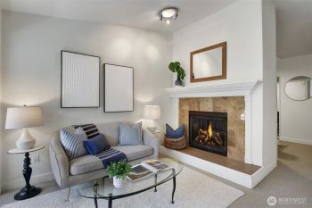 9512 1st Avenue NE #402, Seattle, WA 98115