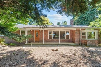 8612 29th Street W, University Place, WA 98466