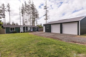 1085 N Paul Avenue , Oak Harbor, WA 98277