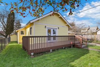 1462 S Oakes Street , Tacoma, WA 98405