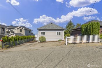 940 2nd street , Mukilteo, WA 98275