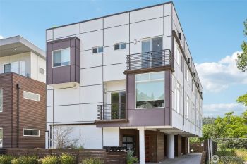 5017 Delridge Way SW #A, Seattle, WA 98106