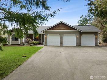 10200 NE Kingston View Court , Kingston, WA 98346-9635