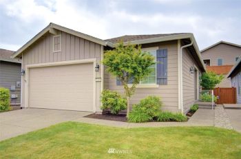 8219 Ridgefield Avenue NE, Lacey, WA 98516