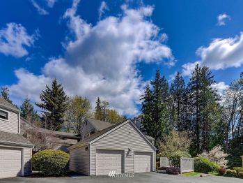 22045 SE 40th Court , Issaquah, WA 98029
